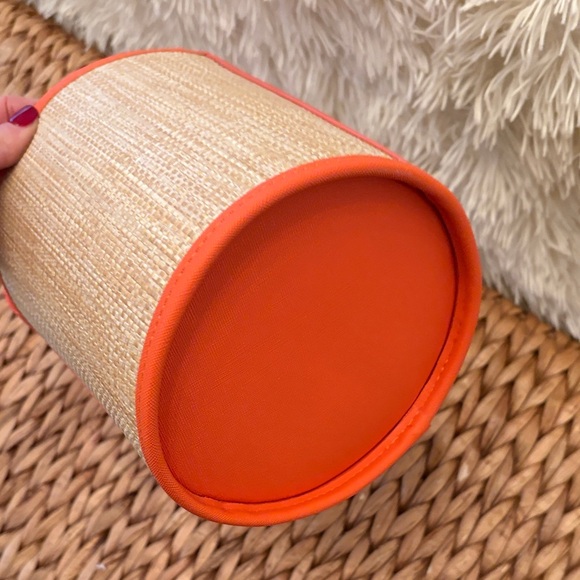 Woven orange bucket bag - Picture 3 of 3